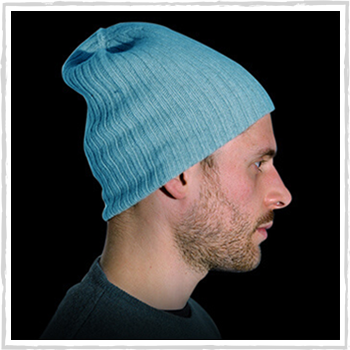 Man hat color turquoise code 119 and 298. Price: 12,40 and 11,60 euro or 12,70 euro for 100% cashmere