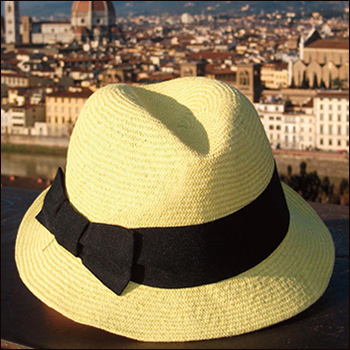 Woman hats - From 6 € upward